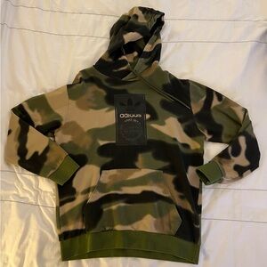 Adidas Camo Hoodie Men’s Medium